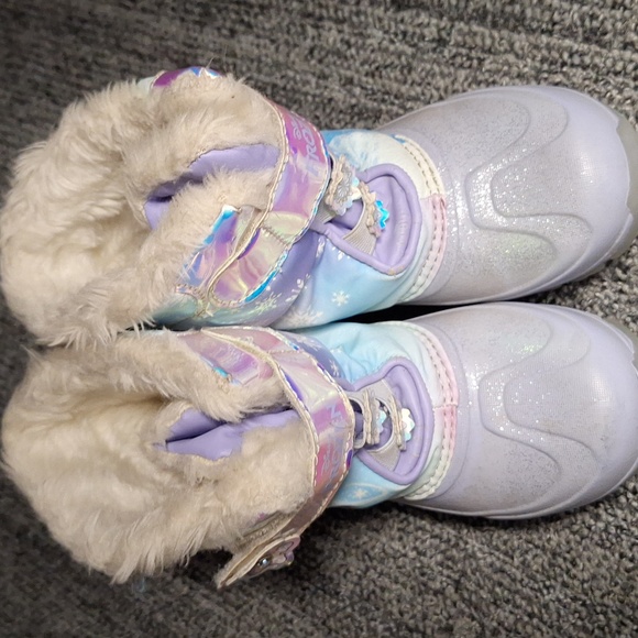 Disney Frozen Girls Size 12 Boots - Picture 2 of 4